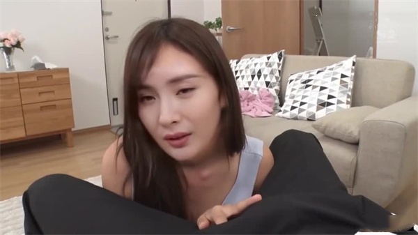 AI杨幂姐妹双飞：妹妹带男友回家，姐姐亲自3P把关